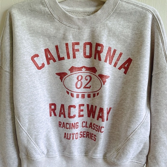 Abercrombie and Fitch Sweatshirt - Picture 5 of 6